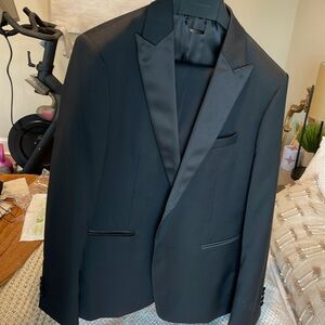 Mens tuxedo. Pants and jacket. Lief Horsens